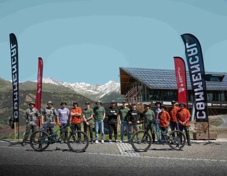 Bike patrols Commencal Pal Arinsal