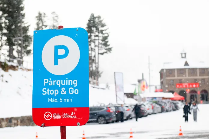 Aparcament Stop & Go Pal