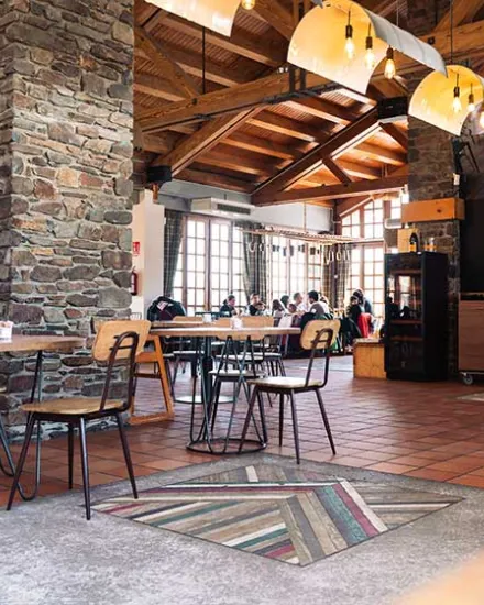 Restaurante-cafeteria-Rustic-Pal